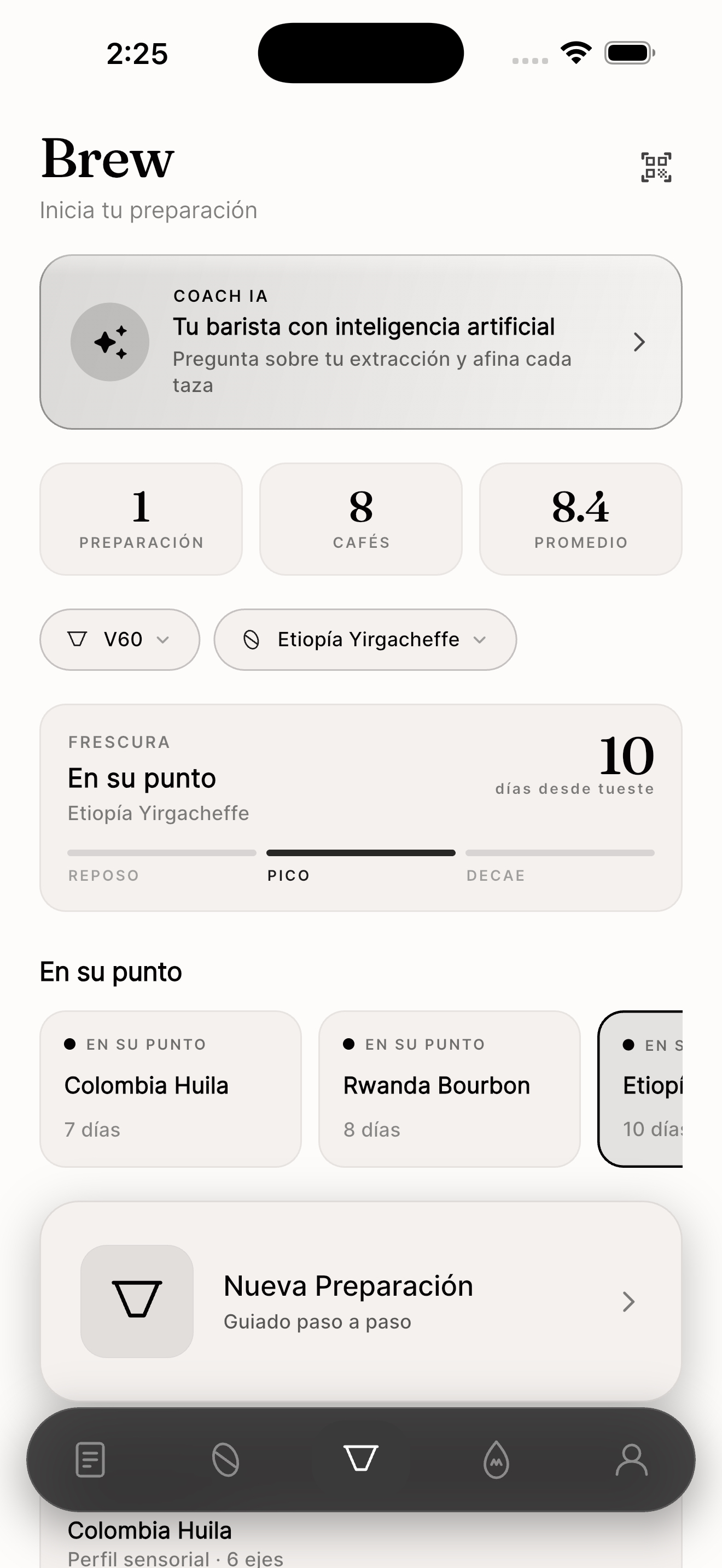 Pantalla Brew de Drippia con frescura del café y acceso al Coach IA